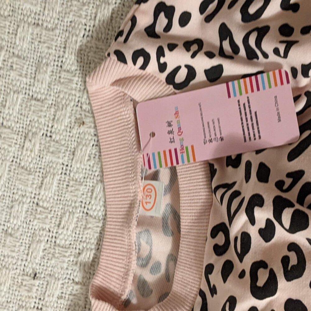 Pink Leopard Print Set, Size 6-7 - Picture 3 of 3